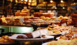 娱乐吃瓜酱餐饮,揭秘网红美食背后的故事