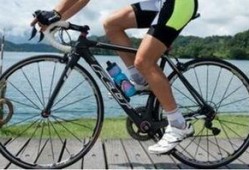 自行车吃瓜最新事件爆料,揭秘网络热议背后的真相与争议