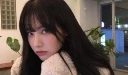 娱乐吃瓜酱女大学生,揭秘女大学生吃瓜酱背后的故事