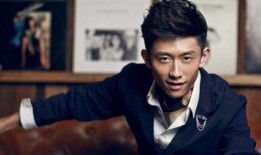 张一山爆料娱乐圈视频