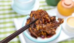 炸鸡骨架爆料视频大全,美味诱惑，烹饪技巧大揭秘